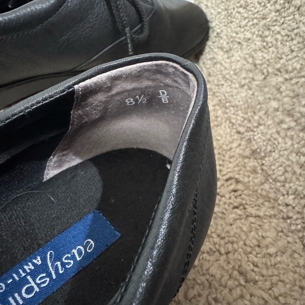 Easy Spirit Black Oxford Dress Shoes - Picture 4 of 4